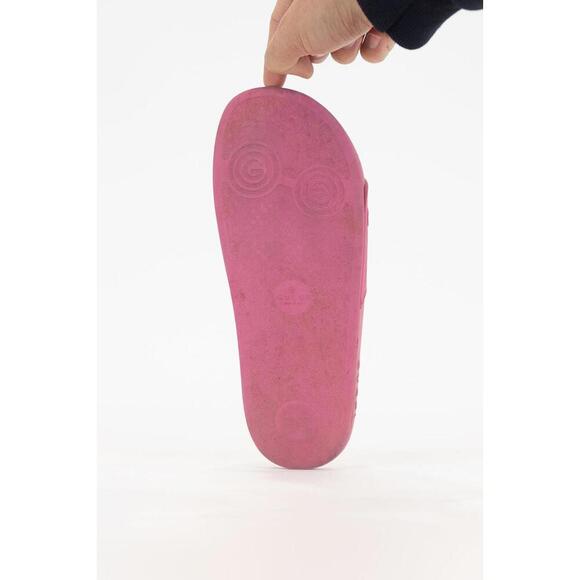 Gucci Pink Rubber Slide Sandals - Picture 6 of 6